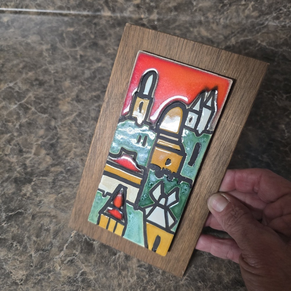 Vintage JERUSALEM ISRAEL TILE Wall Plaque Ceramic & Wood 7.5" Tall Souvenir - Picture 4 of 5